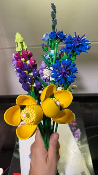 Lego Wildflower Bouquet Set 10313