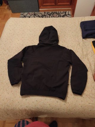 Cazadora de trabajo marca Issa, Talla S, Negra
