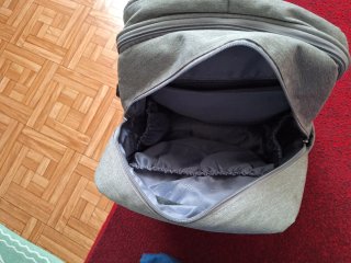 Mochila de maternidad gris. Mochila cama