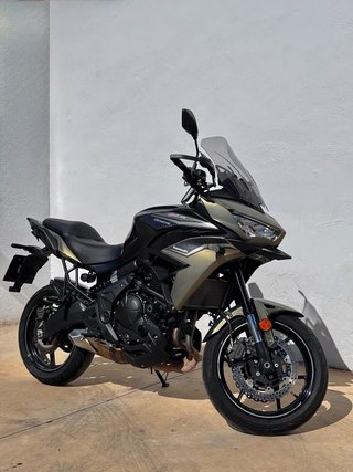 Kawasaki Versys 650 2023 - 24.800 km