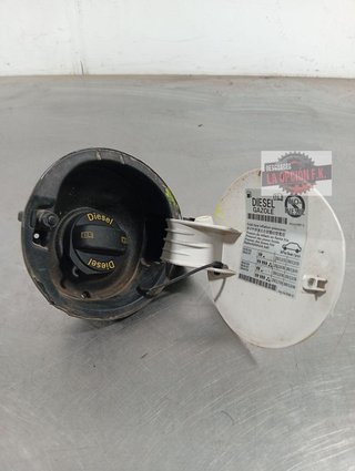 TAPA EXTERIOR COMBUSTIBLE Volkswagen Passat Berlina (362) (2010->2013)