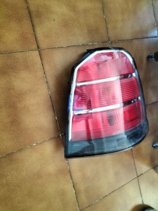 Piloto trasero izquierdo  Opel Zafira