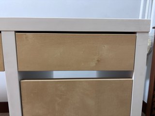 Escritorio MICKE Ikea 150x105 Blanca y Madera