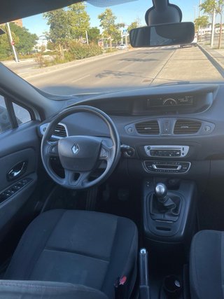 Renault Scenic 2012