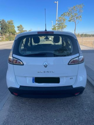 Renault Scenic 2012