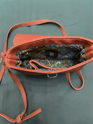 Bolso de hombro tipo bandolera Misako  salmón