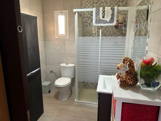 Se vende parcela con piscina