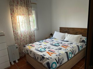 Se vende parcela con piscina