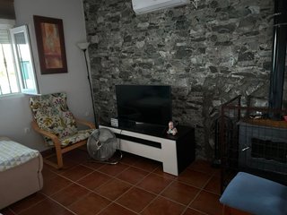 Se vende parcela con piscina