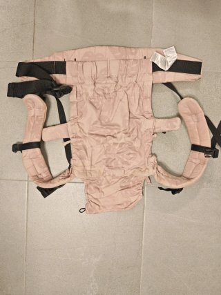 Mochila Portabebés Quokka Baby Rosa