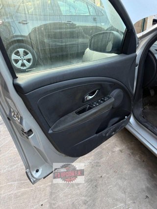 ELEVALUNAS DELANTERO IZQUIERDO Renault Megane III Berlina 5P (2008->)