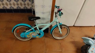 Bicicleta infantil BTWIN azul