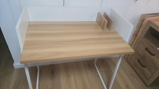 Escritorio juvenil madera y metal