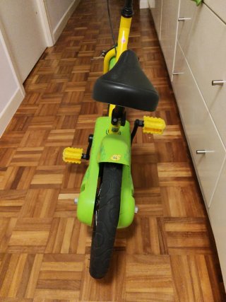 Bicicleta Btwin 14 Verde y Amarilla