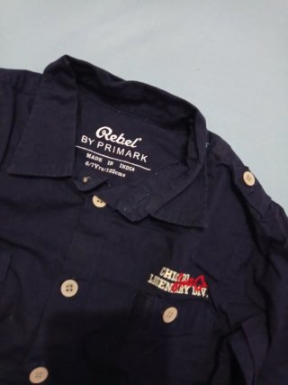 Camisa azul marino manga larga