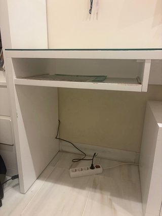 Escritorio moderno cristal y madera