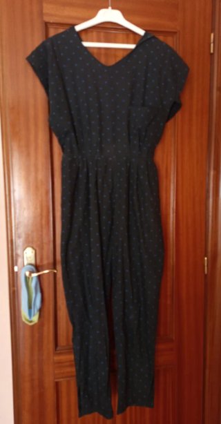 Mono vintage negro con puntos azules