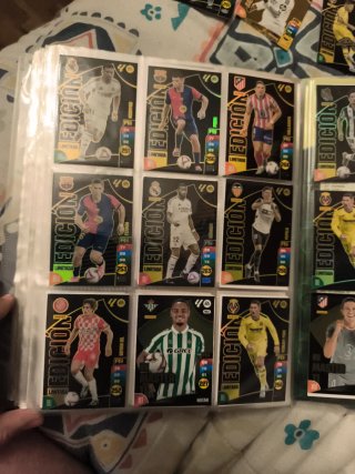Álbum Adrenalyn 24-25 LaLiga + 200 cartas