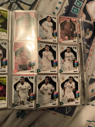 Álbum Adrenalyn 24-25 LaLiga + 200 cartas