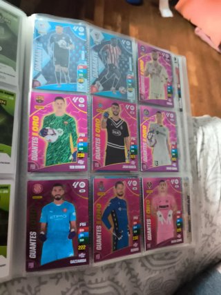Álbum Adrenalyn 24-25 LaLiga + 200 cartas