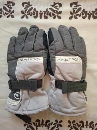 Mono Nieve Infantil Quechua + Guantes 8 años