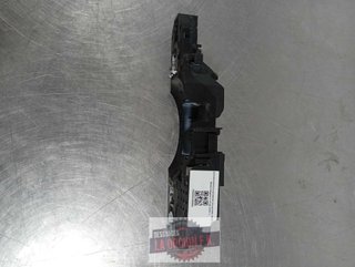 SOPORTE MANETA EXTERIOR DELANTERA DERECHA Renault Megane III Coupe (2008->)
