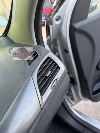 AIREADOR DERECHO Renault Megane III Berlina 5P (2008->)
