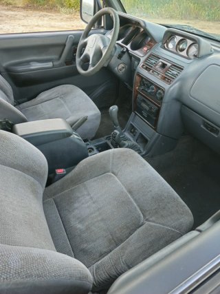 Mitsubishi Montero 1999