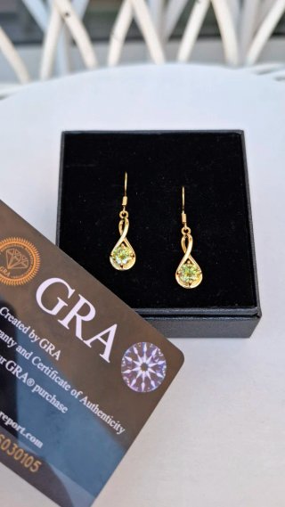 Pendientes Moissanita Verde Oro