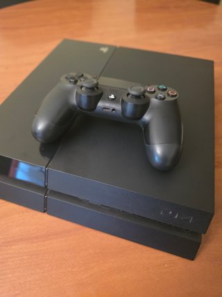 PS4 (PlayStation 4) Negra
