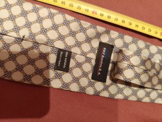 Corbata SKF verde claro con estampado