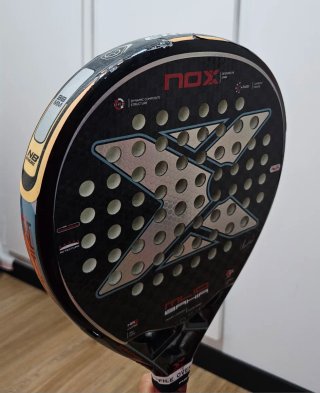 Pala de pádel Nox ML10 Bahía 2023