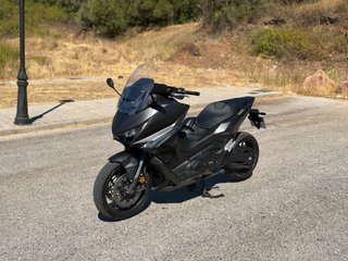 HONDA FORZA 750 2025 AKRA
