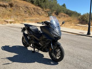 HONDA FORZA 750 2025 AKRA