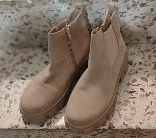 Botines beige nuevas sin estrenar