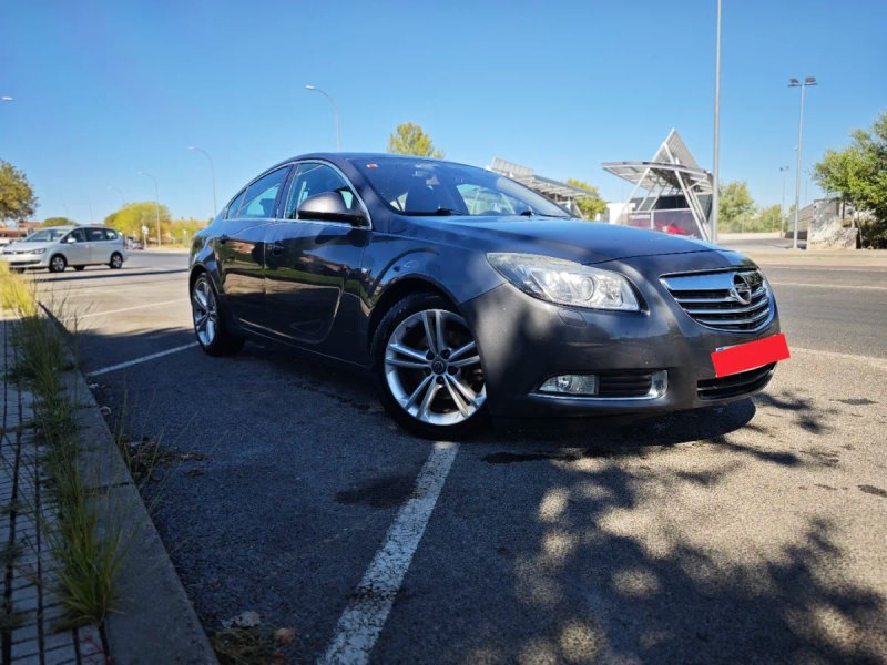 Opel Insignia 2009 - foto 1