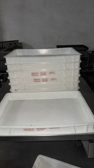 Vassoi per pasta pizza 60x40cm a 6€ ciascuno
