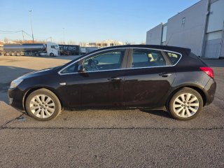 Opel Astra 2010