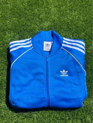 Chaqueta Adidas Azul con Rayas Blancas