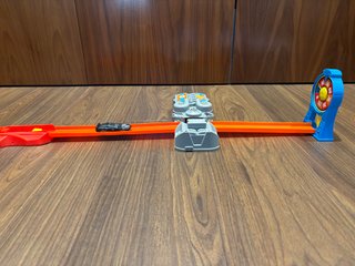 Hot Wheels Spin & Score HFY68 + Oficina