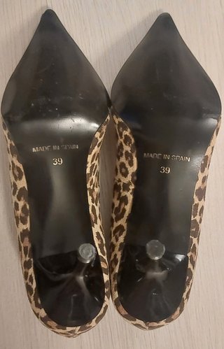 Zapatos de tacón leopardo