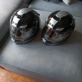 2 Cascos Moto Integrales Negros