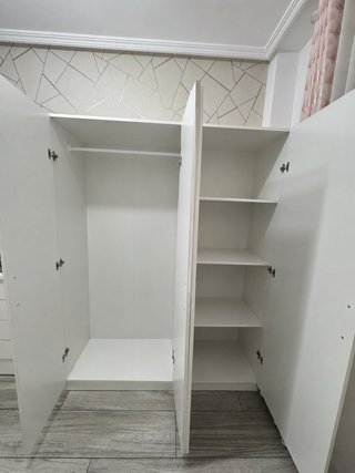 Armario blanco 140x49x180