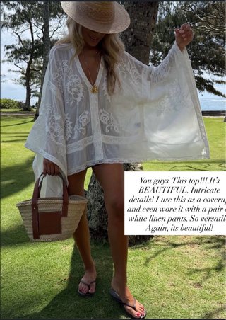 Blusa capa bordada blanca