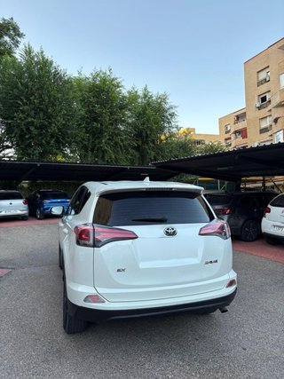 Toyota RAV4 2016
