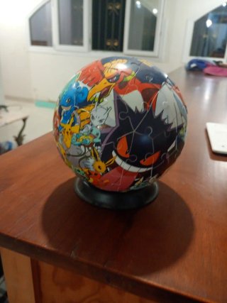 Puzzle 3D Bola Pokémon Ravensburger.