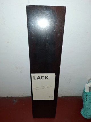 Estante flotante IKEA LACK marrón