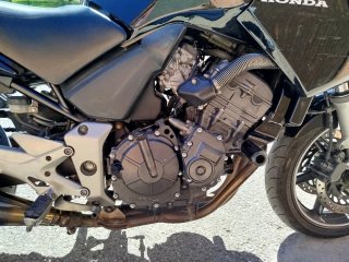 Honda CBF 600 Negra ITV en vigor y lista para roda
