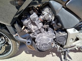 Honda CBF 600 Negra ITV en vigor y lista para roda