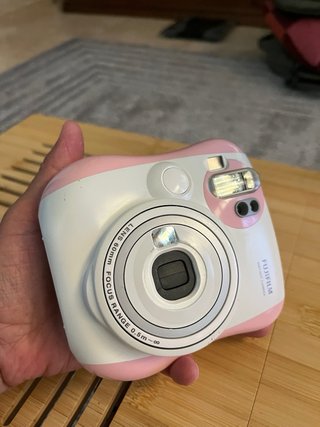 Cámara Fujifilm Instax Mini 25 + Funda